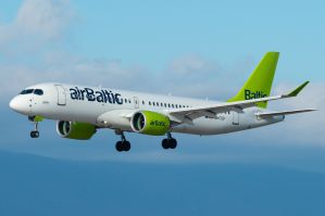  airBaltic    .