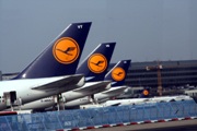 Lufthansa  400  -    