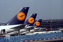  Lufthansa -      