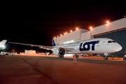  LOT      Dreamliner