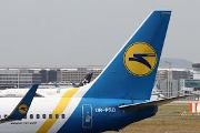 «Аэросвит» отдаст все свои рейсы «Авиалиниям Украины»