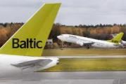 airBaltic       
