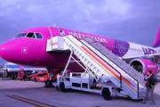 easyJet  Wizz Air     