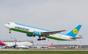  "Uzbekistan Airways"        .