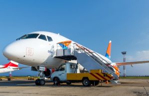     Sukhoi Superjet 100.