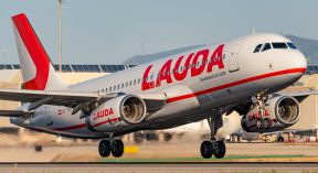   Laudamotion      .