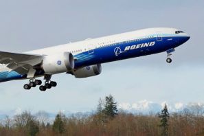  Boeing 777X    .