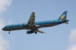 Vietnam Airlines снова приступает к осуществлению перелетов между столицами Вьетнама и России