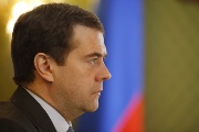 Дмитрий Медведев: количество российских авиакомпаний должно быть сокращено